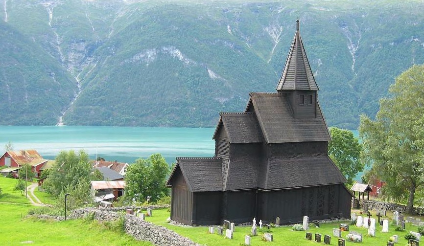 norwegian-stave-churches-Urmes-flickr-Leo-seta-872x872.jpg