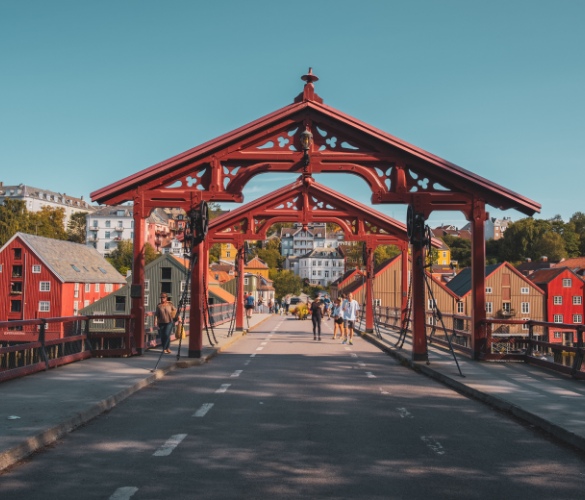Lykkens portal på gamle bybro