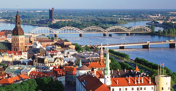 Fly til Riga, opplev en megde attraksjoner.