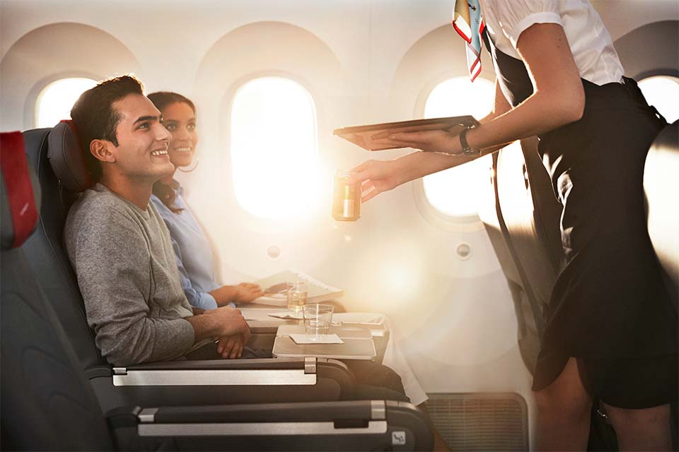 Mat og drikke om bord på Norwegians flyvninger
